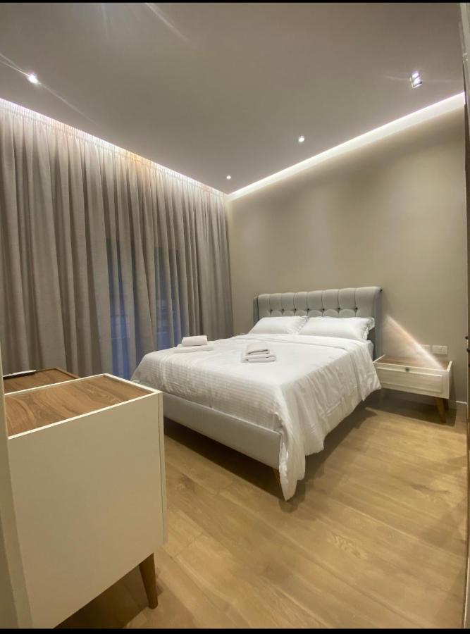 Lilo'S Place Tirana Esterno foto