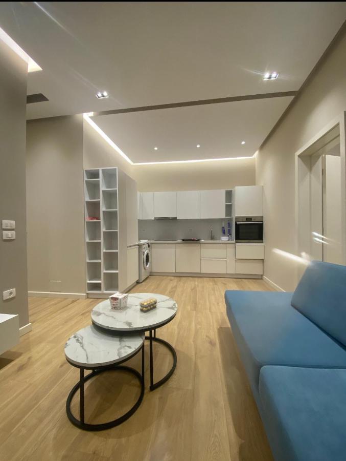 Lilo'S Place Tirana Esterno foto