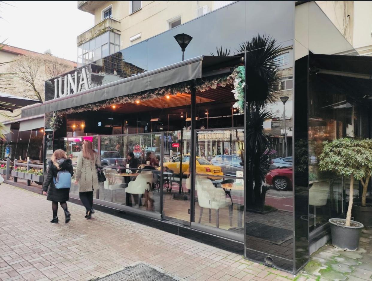 Lilo'S Place Tirana Esterno foto